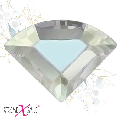 Swarovski Tooth Gems – Aurora Diamond Crystals – 5 pcs