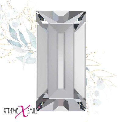 Micro Tooth Gems – Clear Rectangular Crystals – 5 pcs