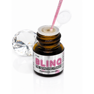 BLINQ Primer – Professional Primer for Tooth Gems | Step 2