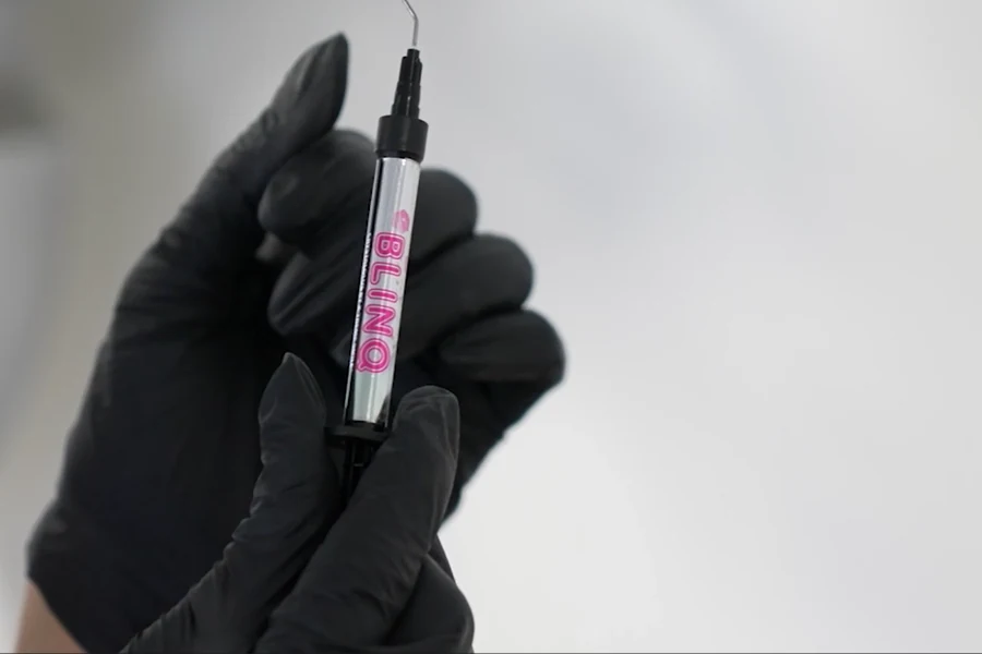 BLINQ Glue voor professionele tooth gem bonding
